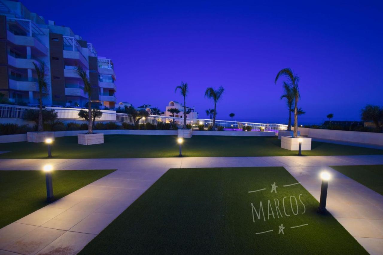 Apartment By The Sea Calaceite Торрокс Екстер'єр фото