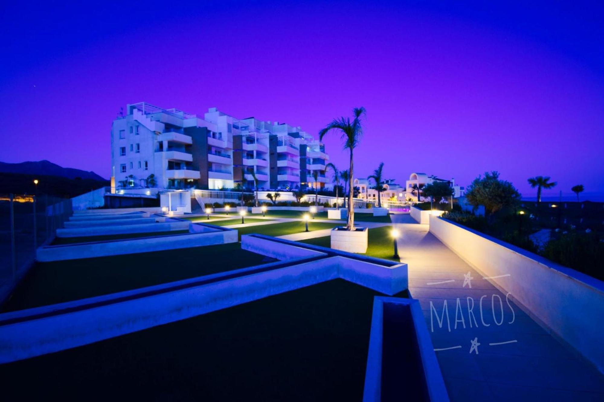 Apartment By The Sea Calaceite Торрокс Екстер'єр фото